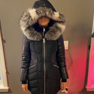 Series by Nicole Benisti Trim Black Coat S